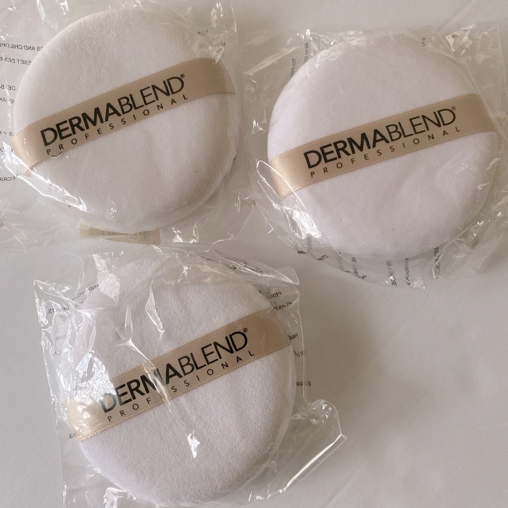 3 Pack Dermablend Deluxe Powder Puffs